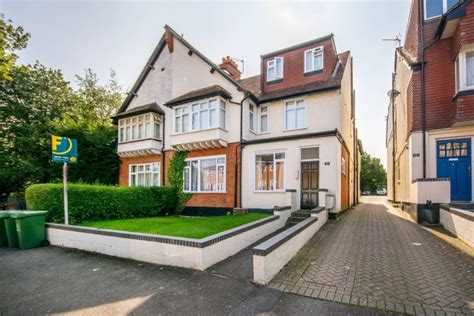 cheapest area to rent a house in london